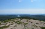 A paisagem grandiosa do Acadia National Park, vista já quase do alto de Penebscot, no Maine - Estados Unidos